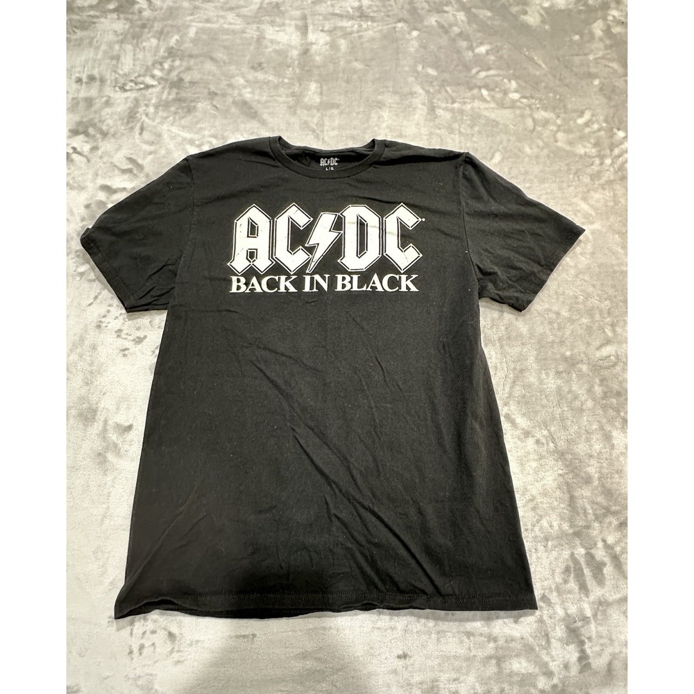 ACDC T-shirt Mens Large Black‎ Short Sleeve Back In Black Crew Neck EUC